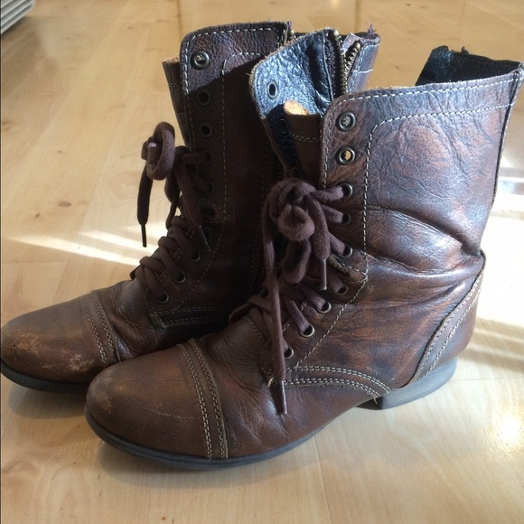 Steve Madden Troopa Boots!!