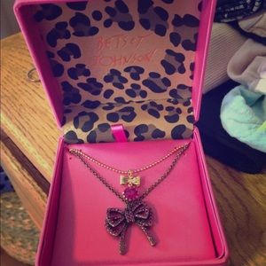 Betsy Johnson layered necklace