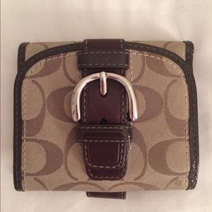 Coach Signature Buckle Compact Wallet