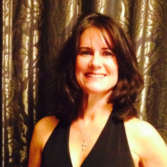 Meet your Posher, Michelle - Picture 2 of 4