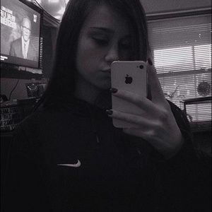 Meet your Posher, Sydney