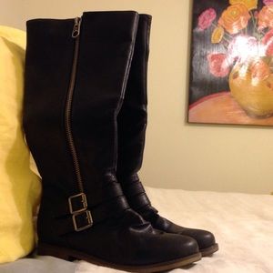 FINAL SALE PRICE - Black riding boots, brand new