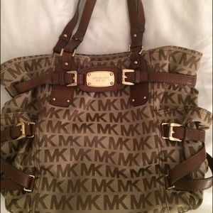 Michael Kors Large Shoulder Bag