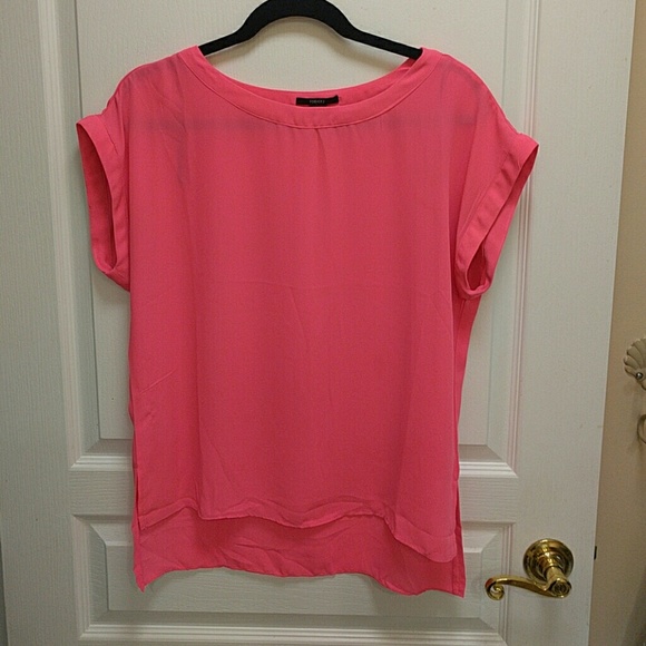 Forever 21 neon pink flowy top