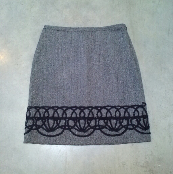 LOFT Dresses & Skirts - *HP!* LOFT Gray Skirt with Black Embroidery
