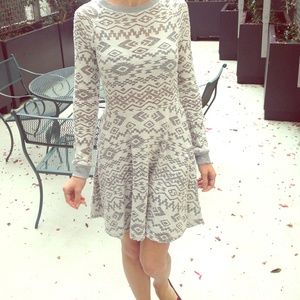 Dolce Vita Long Sleeve Dress