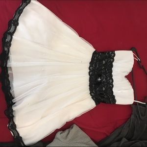 Adorable white and black babydoll dress