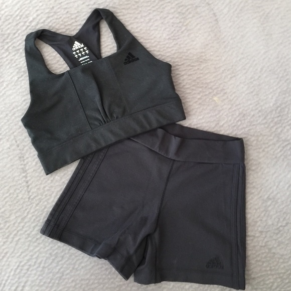 Adidas Pants - 💟BUNDLE 💟Adidas black sports bra & shorts small