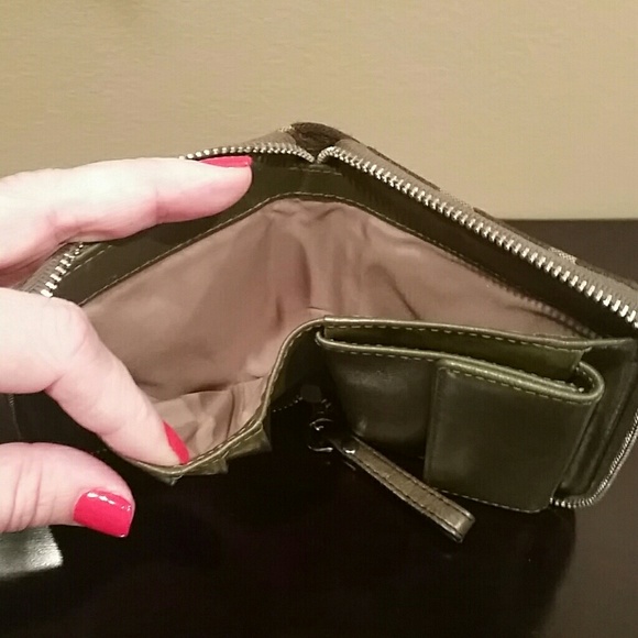 Coach zip around wallet - Picture 4 of 4