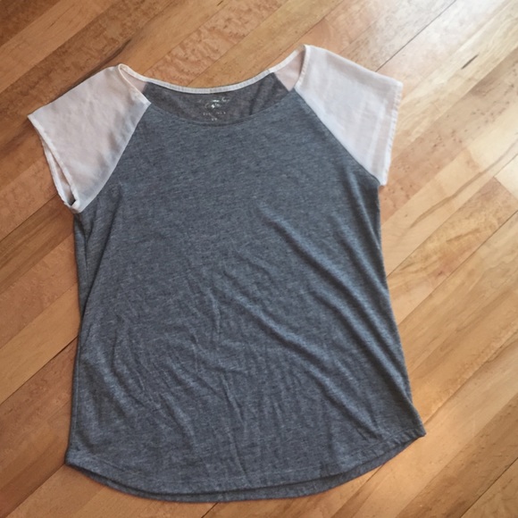 ae gray tee