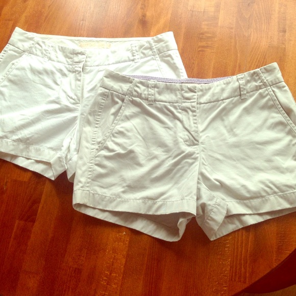 SOLD! J Crew Broken-In Chino Shorts - size 6