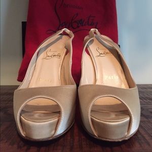 SOLD ON ♍️! Authentic Christian Louboutin Heels