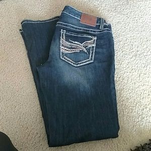 Maurices 5/6 Reg jeans