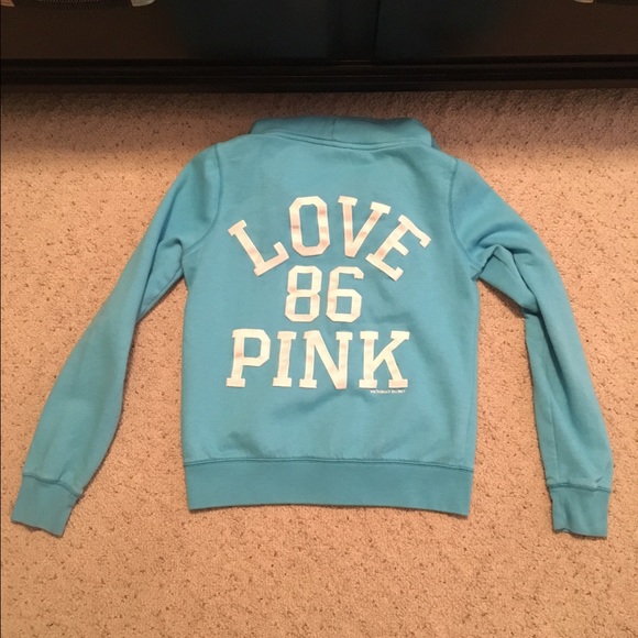 🎉SOLD on vinted🎉 Vs pink light blue hoodie