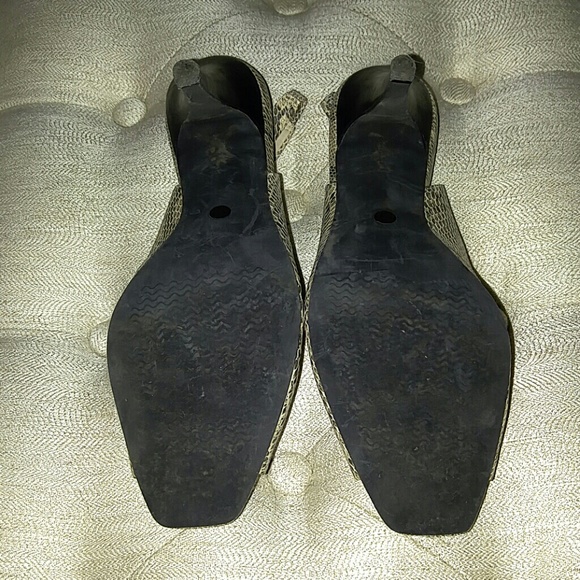 Snakeskin sling back wood stacked heel - Picture 2 of 3