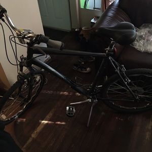 26" Giant mountain bike