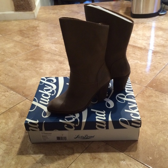 **PRIVATELY SOLD** Lucky Brand Leather Booties - Picture 2 of 3