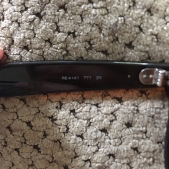 Rayban - Picture 4 of 4