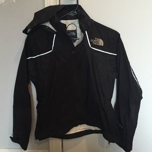 SOLD ON MERC Women's North Face raincoat Hyvent DT