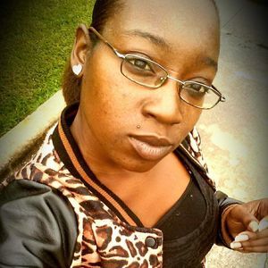 Meet your Posher, Trenda