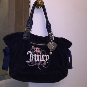 Juicy couture big shoulder bag!