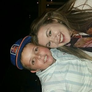 Meet your Posher, Ashlee