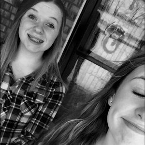 Meet your Posher, Ashleigh