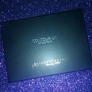 Anastasia Powder Contour Kit Light to Medium