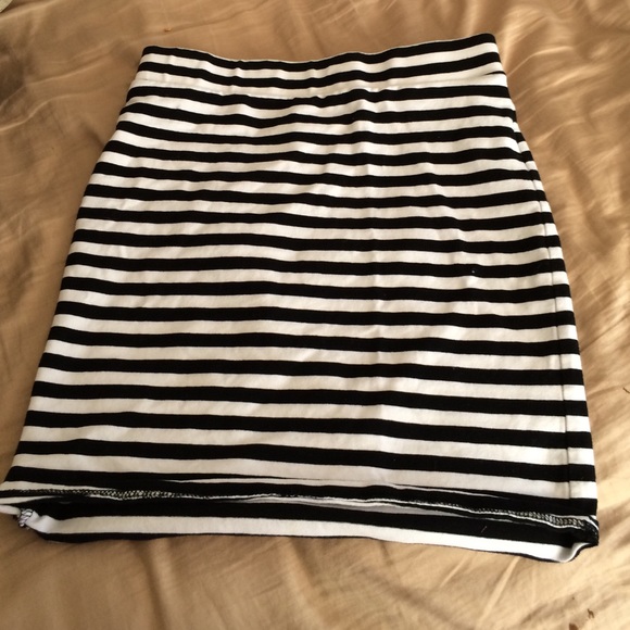 Black and white striped mini skirt