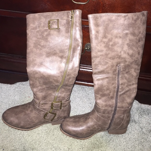 Over the knee boots