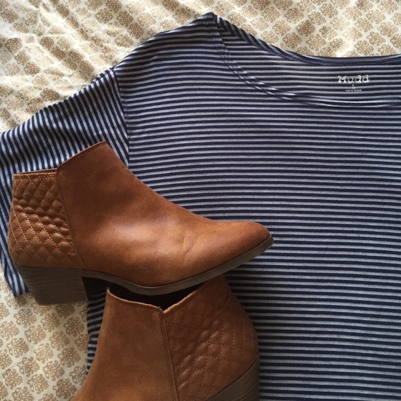 Striped blue shirt