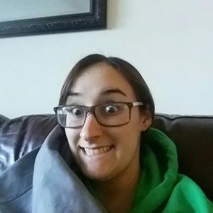 Meet your Posher, Sara