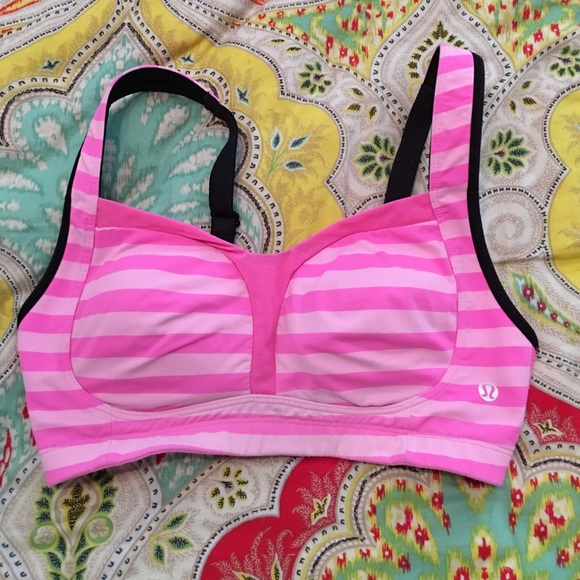 Lululemon 34D sports bra
