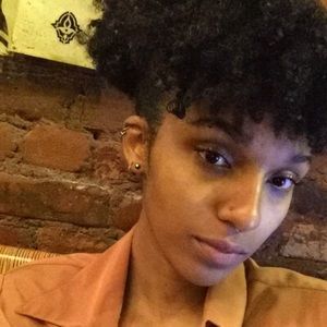 Meet your Posher, Taj