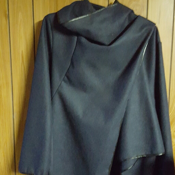 Jacket - Picture 2 of 3