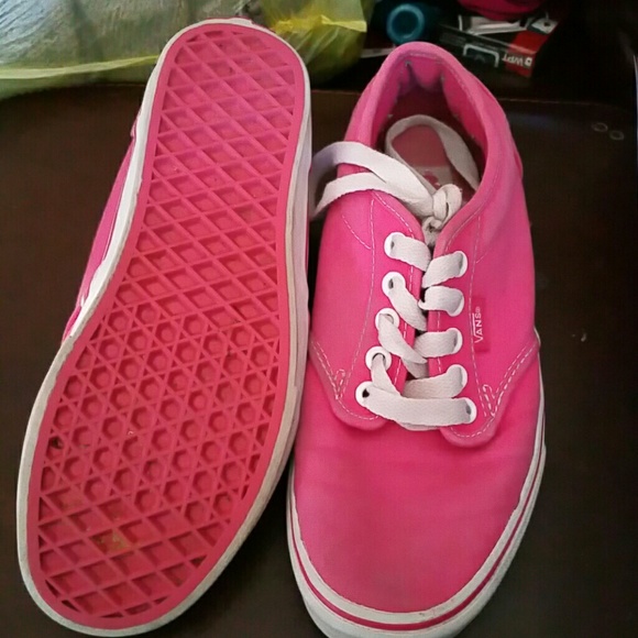 Vans - Picture 3 of 3