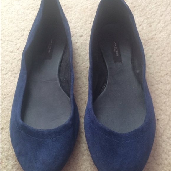 Navy blue flats
