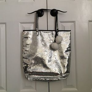 Victoria's Secret tote