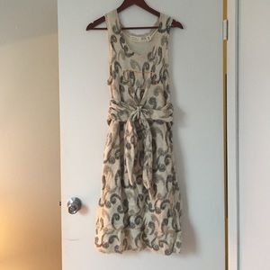 Alpaca wool dress with jersey lining.