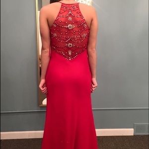 Red prom dress