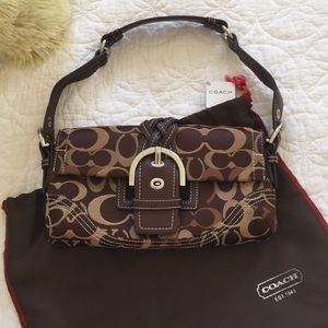 Gorgeous Coach Shoulder Bag