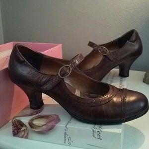 All items $10 & under donating 12/9