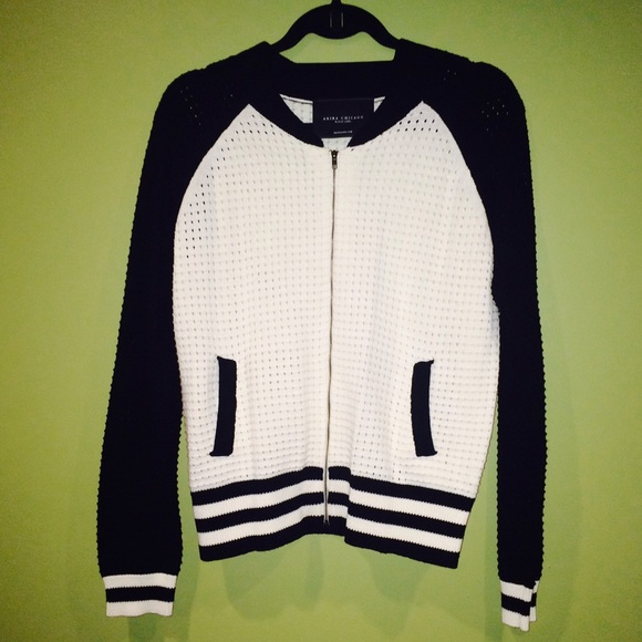 New Black & White Full Zip Sweater