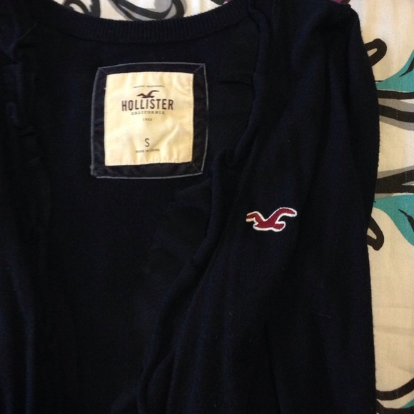 Ruffle open sweater