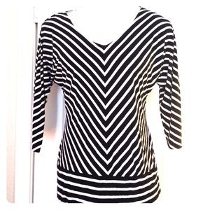 White House Black Market black & white chevron top