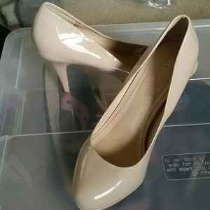 Beige Pumps
