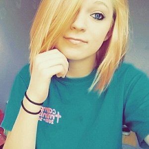 Meet your Posher, Destiny