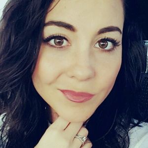 Meet your Posher, Brittney