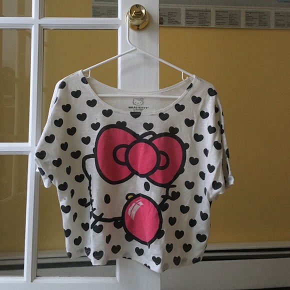 Delia's hello kitty tee - Picture 1 of 1