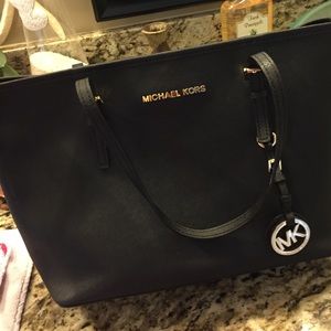 MK small jet setter tote